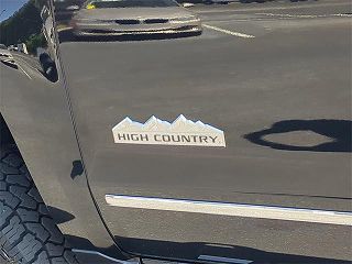 2019 Chevrolet Silverado 2500HD High Country 1GC1KUEY8KF128300 in Albertville, AL 31