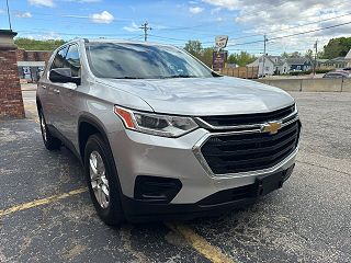 2019 Chevrolet Traverse LS 1GNEVFKW2KJ105901 in Johnston, RI 4