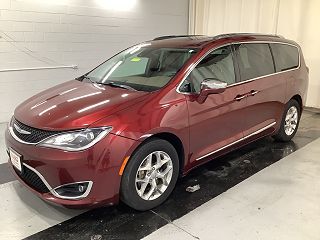 2019 Chrysler Pacifica Limited 2C4RC1GG2KR528347 in Clinton, IN 3