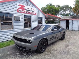 2019 Dodge Challenger SXT VIN: 2C3CDZAGXKH642150