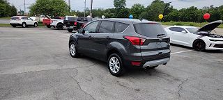 2019 Ford Escape SE 1FMCU0GD1KUA75176 in Maryville, TN 3
