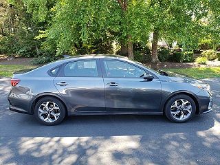 2019 Kia Forte LXS 3KPF24AD5KE059942 in Painesville, OH 2