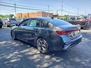 2019 Kia Forte LXS 3KPF24AD5KE059942 in Painesville, OH 5