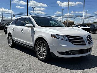 2019 Lincoln MKT  2LMHJ5AT3KBL02728 in Southaven, MS