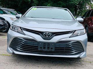 2019 Toyota Camry LE VIN: 4T1B11HK3KU684065