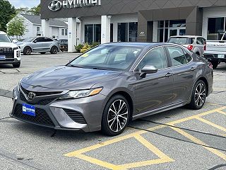 2019 Toyota Camry SE 4T1B11HK6KU198267 in Milford, MA