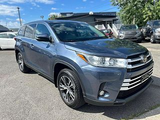 2019 Toyota Highlander LE VIN: 5TDBZRFH2KS979777