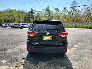 2019 Toyota Highlander XLE 5TDJZRFH5KS584617 in Greene, ME 4