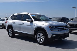 2019 Volkswagen Atlas SE VIN: 1V2WR2CA2KC557234