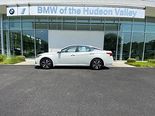 2020 Nissan Altima SV VIN: 1N4BL4DW1LN323671