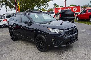 2020 Toyota RAV4 XLE 2T3C1RFV8LW063378 in Fort Myers, FL 3