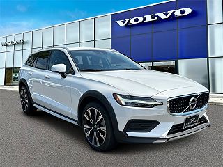 2020 Volvo V60 T5 VIN: YV4102WK6L1040152