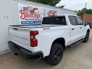 2021 Chevrolet Silverado 1500 LT 1GCPYFED9MZ360469 in Dunn, NC 3