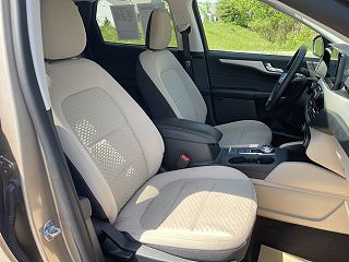 2021 Ford Escape SE 1FMCU9G64MUB20796 in Strongsville, OH 26
