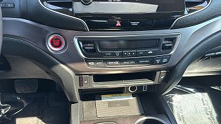 2021 Honda Pilot Special Edition 5FNYF6H29MB071327 in Galesburg, IL 18