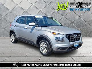 2021 Hyundai Venue SE VIN: KMHRB8A37MU116752