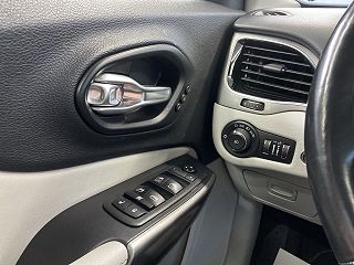 2021 Jeep Cherokee Limited Edition 1C4PJMDX3MD194984 in East Hartford, CT 23