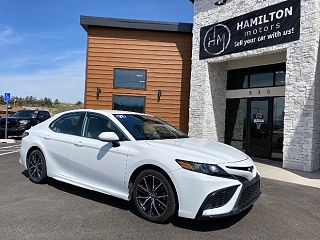 2021 Toyota Camry SE VIN: 4T1G11AK2MU541806