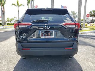 2021 Toyota RAV4 XLE 2T3W1RFV1MC121427 in Hialeah, FL 9