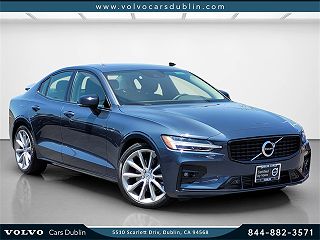 2021 Volvo S60 T5 Momentum VIN: 7JR102TZ8MG119634