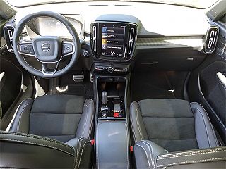 2021 Volvo XC40 T5 R-Design YV4162UM2M2556927 in Weatogue, CT 18