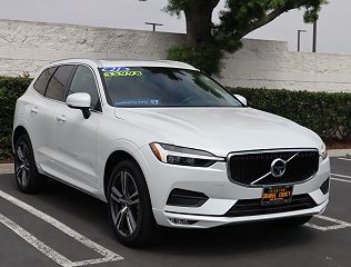 2021 Volvo XC60 T5 Momentum VIN: YV4102RK9M1821955