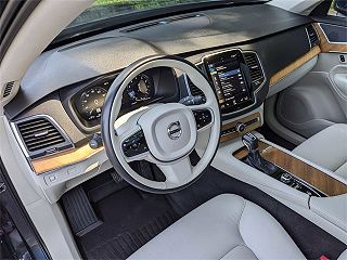 2021 Volvo XC90 T6 Momentum YV4A221K0M1768357 in Weatogue, CT 10