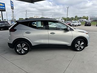 2022 Chevrolet Bolt EUV LT 1G1FY6S06N4106612 in Holland, MI 4