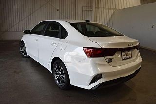 2022 Kia Forte LXS 3KPF24AD8NE451754 in Manhattan, KS 4