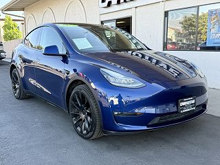 2022 Tesla Model Y Long Range VIN: 7SAYGDEE5NF386145