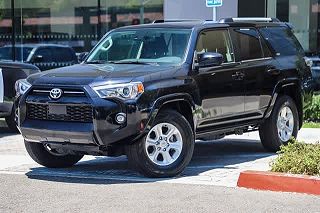 2022 Toyota 4Runner SR5 VIN: JTEEU5JR9N5262965