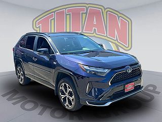 2022 Toyota RAV4 XSE VIN: JTMEB3FV2ND087467