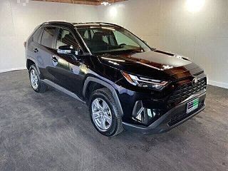 2022 Toyota RAV4 XLE VIN: 2T3P1RFV5NW284649