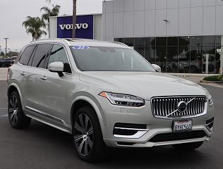 2022 Volvo XC90 T8 Inscription VIN: YV4BR00L6N1784871