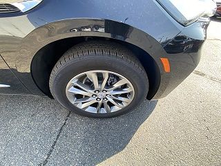 2023 Buick Enclave Avenir 5GAEVCKW3PJ233306 in Springfield, OH 4