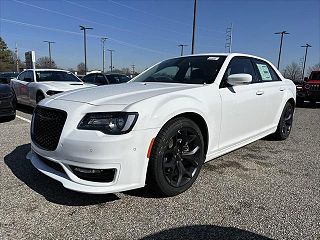 2023 Chrysler 300 Touring 2C3CCADG3PH706858 in Southaven, MS 5