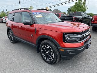 2023 Ford Bronco Sport Outer Banks 3FMCR9C69PRE08137 in Plattsburgh, NY 3