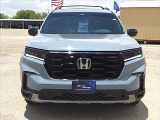2023 Honda Pilot TrailSport 5FNYG1H6XPB000418 in Uvalde, TX 16