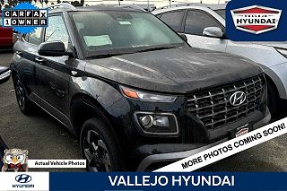 2023 Hyundai Venue SEL VIN: KMHRC8A3XPU215776