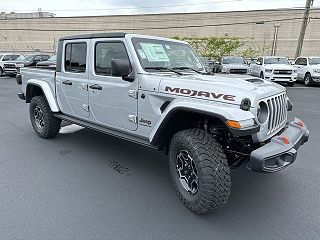 2023 Jeep Gladiator Mojave 1C6JJTEG1PL560859 in Roseville, MI 3