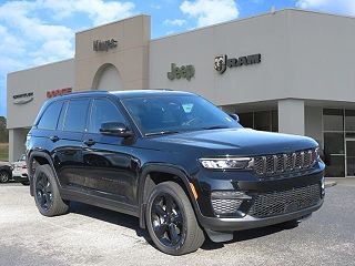 2023 Jeep Grand Cherokee Laredo VIN: 1C4RJHAG1PC519971