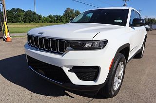 2023 Jeep Grand Cherokee Laredo VIN: 1C4RJHAG4P8701702