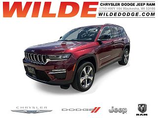 2023 Jeep Grand Cherokee 4xe 1C4RJYB64PC595657 in Waukesha, WI