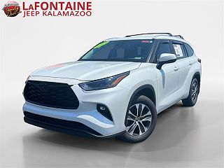 2023 Toyota Highlander XLE VIN: 5TDKDRBH0PS502096