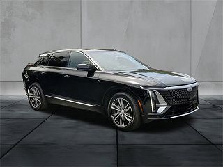 2024 Cadillac Lyriq Luxury 1 1GYKPPRK9RZ132808 in Greenville, NC 2