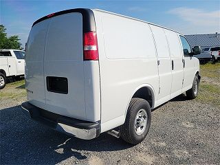 2024 Chevrolet Express 2500 1GCWGAFPXR1136904 in Paoli, PA 4