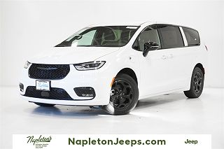 2024 Chrysler Pacifica Select VIN: 2C4RC1S71RR130936