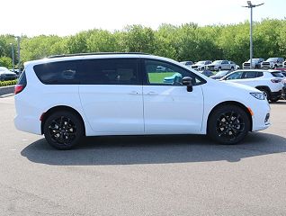 2024 Chrysler Pacifica Touring-L 2C4RC3BG3RR161360 in Fowlerville, MI 2