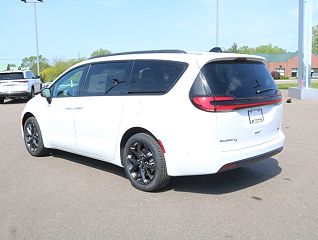 2024 Chrysler Pacifica Touring-L 2C4RC3BG3RR161360 in Fowlerville, MI 7