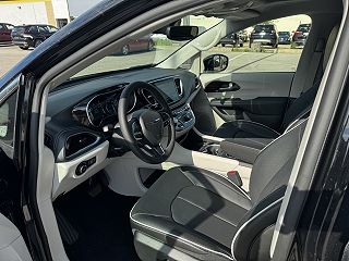 2024 Chrysler Pacifica Limited 2C4RC1GG6RR137471 in Livonia, MI 13